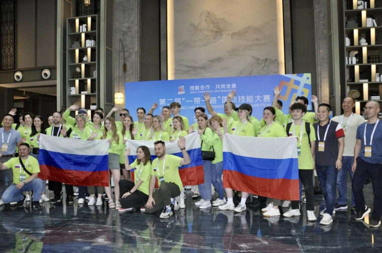Российская сборная принимает участие в Международном конкурсе профмастерства «Один пояс – один путь» в Китае.